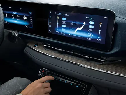 Điều hòa tự động 2 vùng với chức năng lọc không khí cao cấp